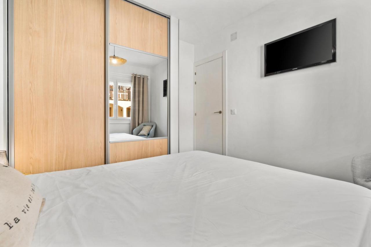 Appartamento Apartamento Welcs -013- Con Terraza Y Piscina Empuriabrava Esterno foto